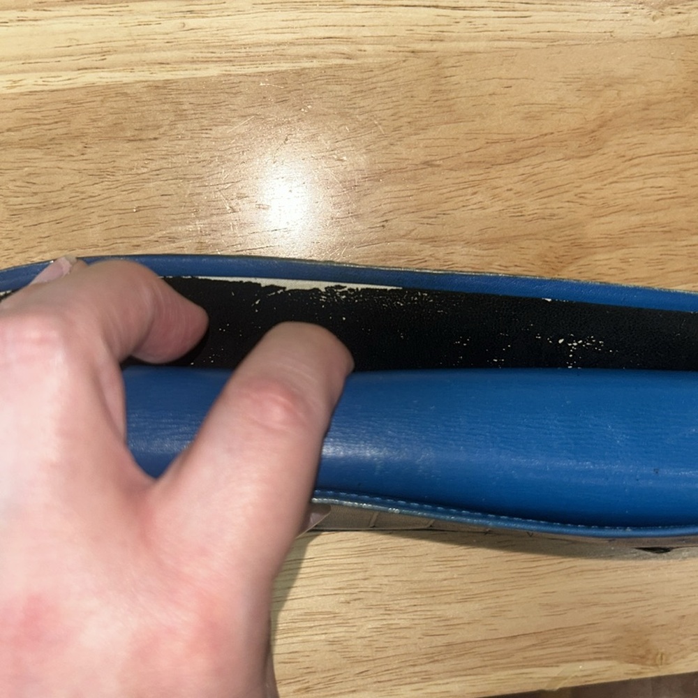 Louis Vuitton Vintage Checkbook Cover Epi Leather Blue - Picture 11 of 16